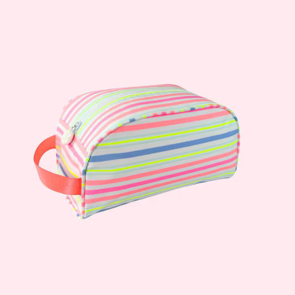 Traveler Bags Wipeable